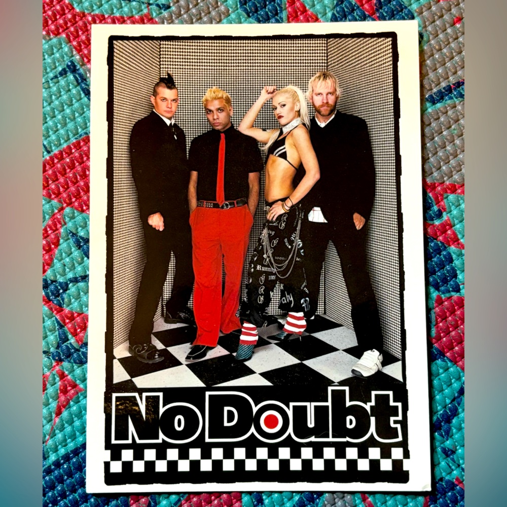 No Doubt / Gwen Stefani vintage postcard